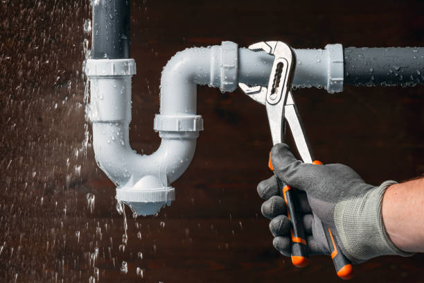 Professional Pipe Repair technician working in Churchton, MD